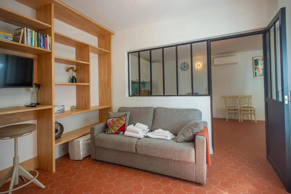 Maison De Charme 14 Personnes Piscine Avignon