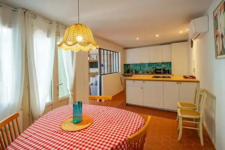 Maison De Charme 14 Personnes Piscine Avignon Holiday home