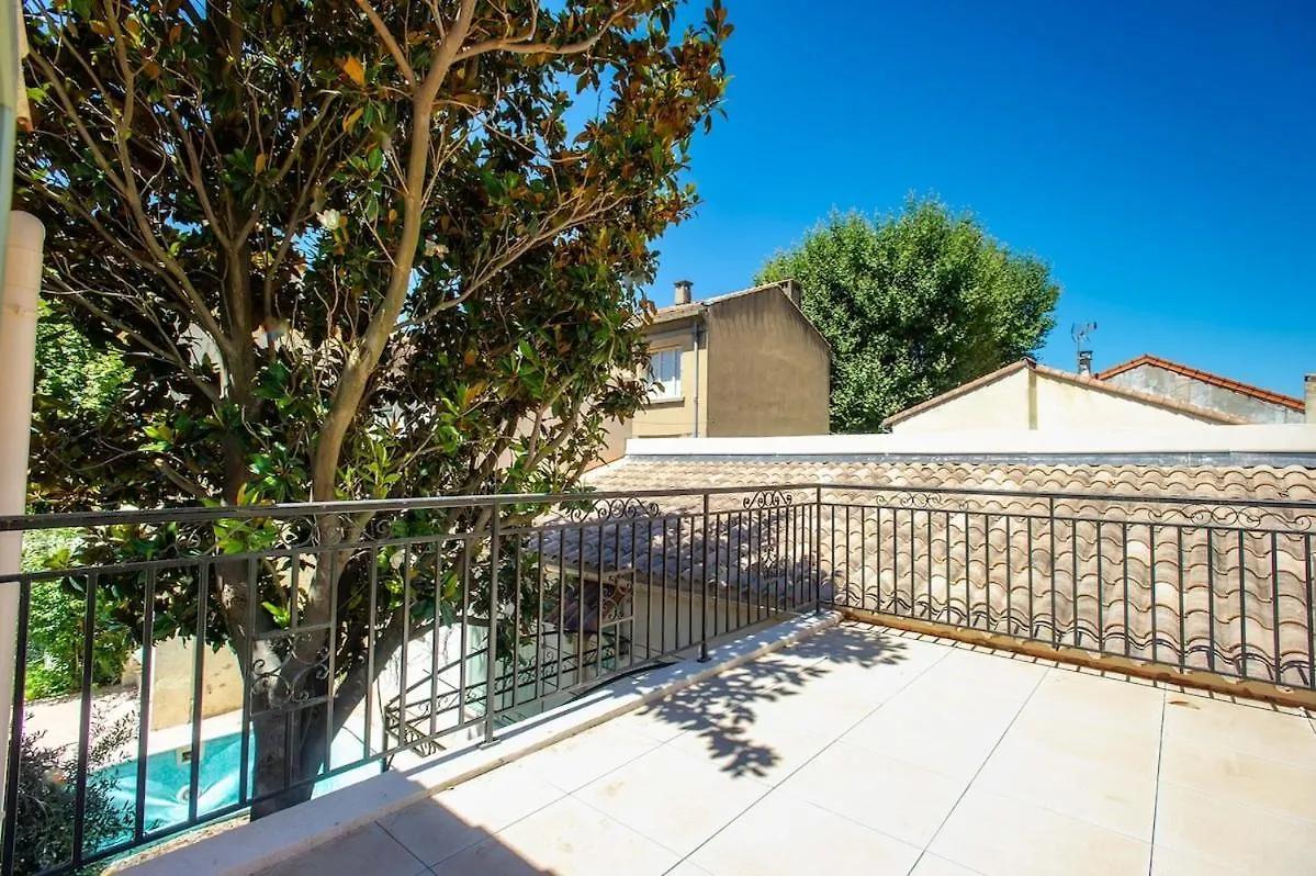 Maison De Charme 14 Personnes Piscine Avignon 0*,  France